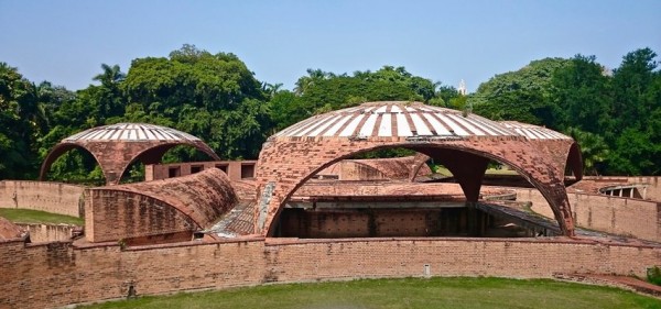 La Havane, ISA, escuela de ballet de Vittorio Garatti en 2015